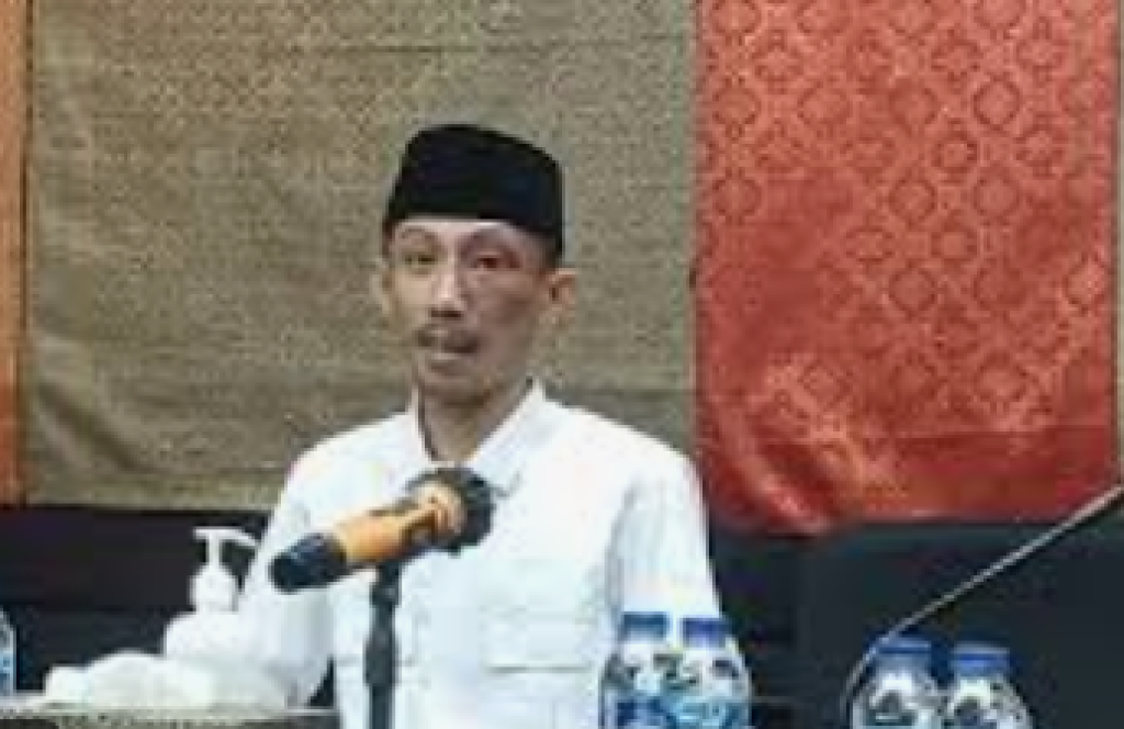Gerindra Murka, DPRD Jember yang Asyik Merokok dan Ngegame Saat Rapat Terancam Dipecat