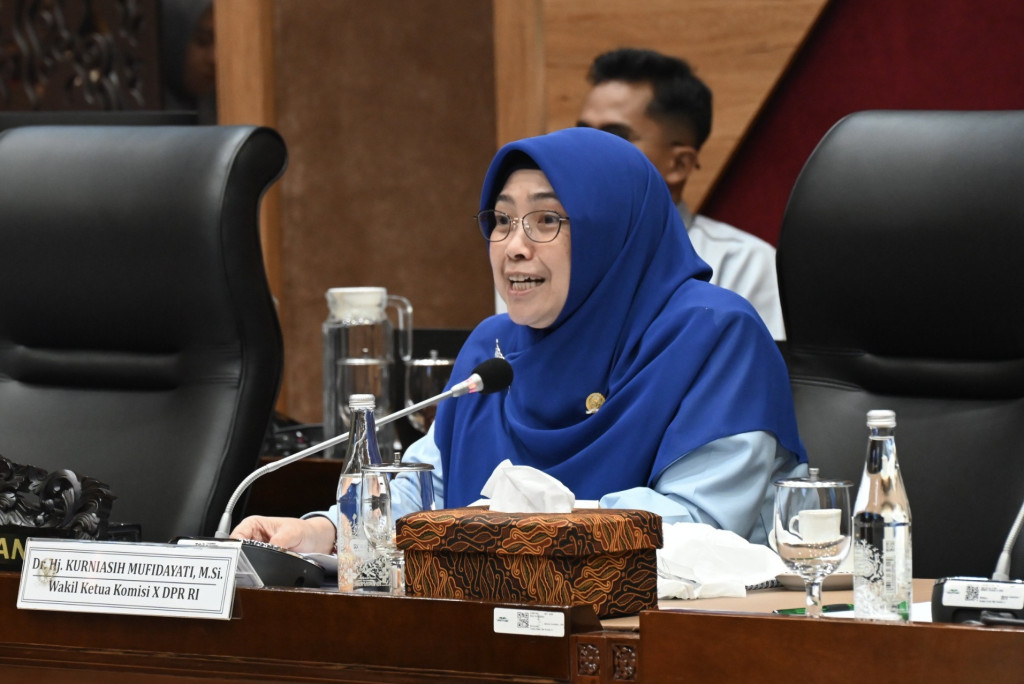 Hardiknas 2026, Komisi X DPR Dorong Perbaikan Akses dan Kualitas Pendidikan