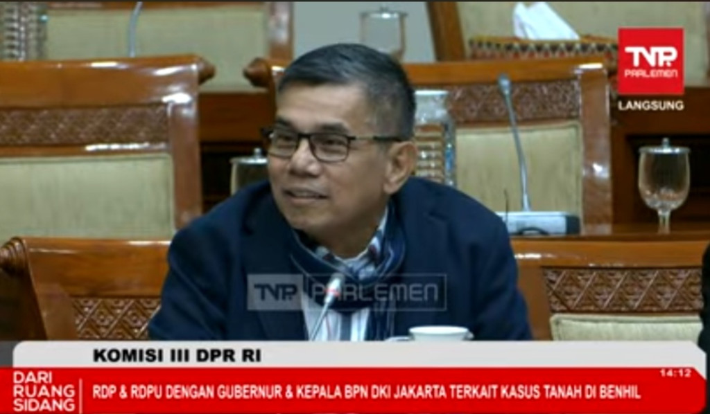 Hinca Pandjaitan: Cintailah Rakyatmu Sepenuh Hati