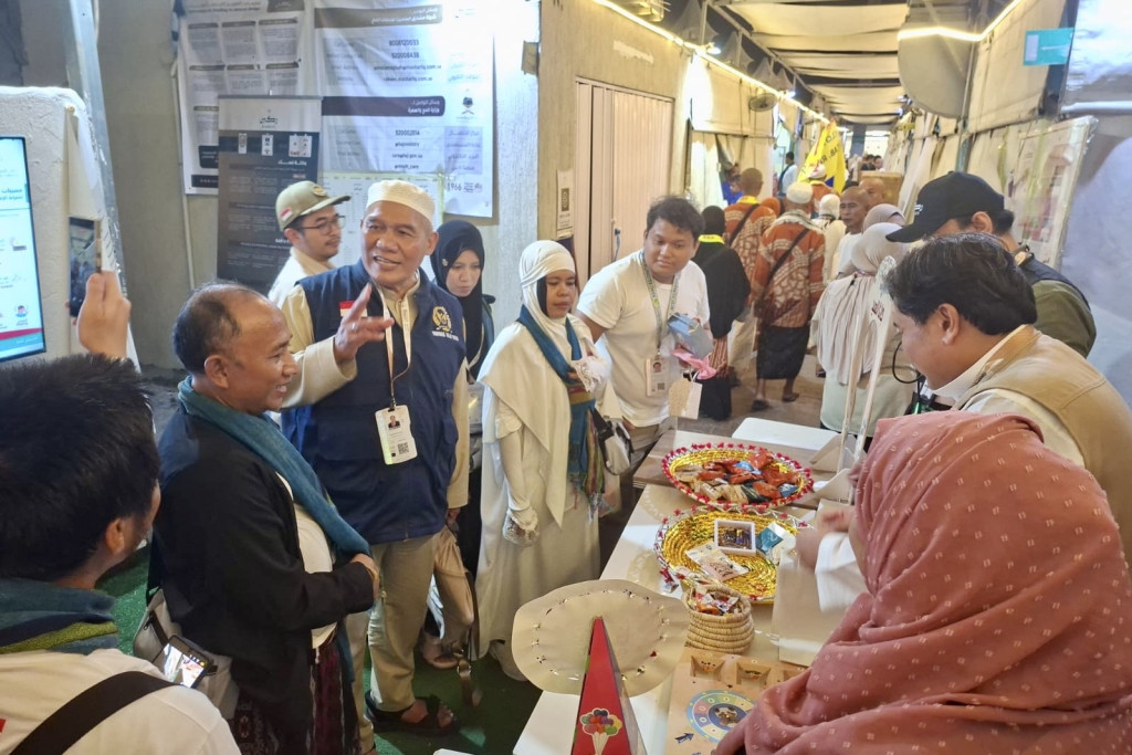 Jemaah Haji Indonesia Rasakan Kenyamanan di Mina, DPR Minta Pelayanan Terus Ditingkatkan