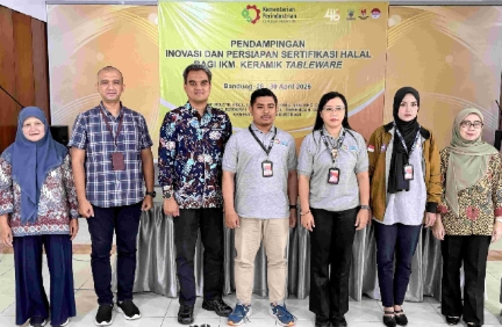 Kemenperin Siapkan IKM Alat Makan Keramik Penuhi Sertifikasi Halal
