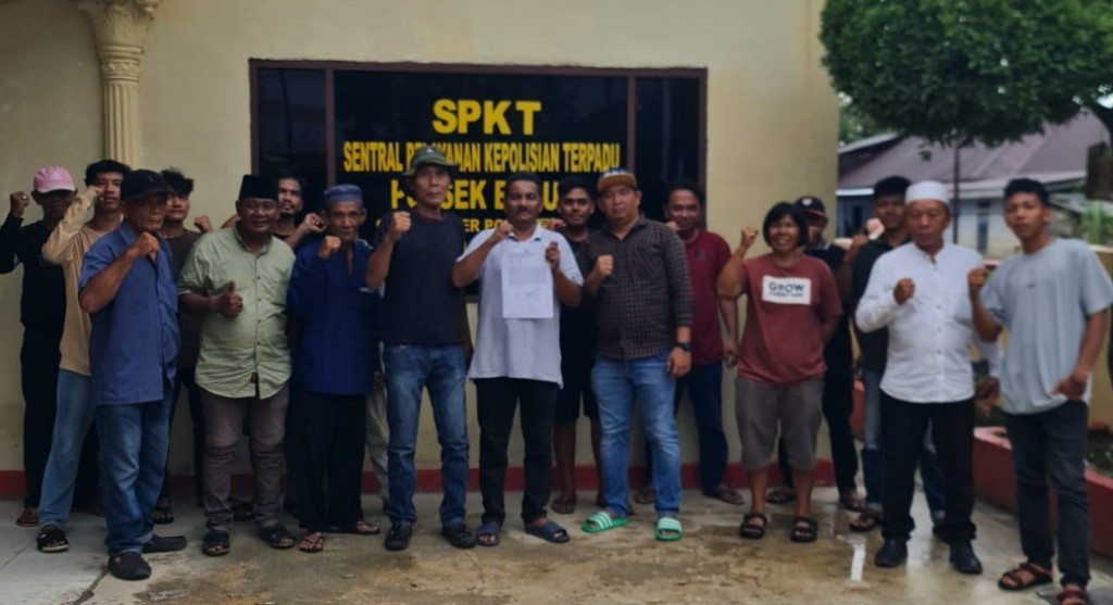 Ketua DPRD Tapteng Polisikan Plt Lurah Padang Masiang