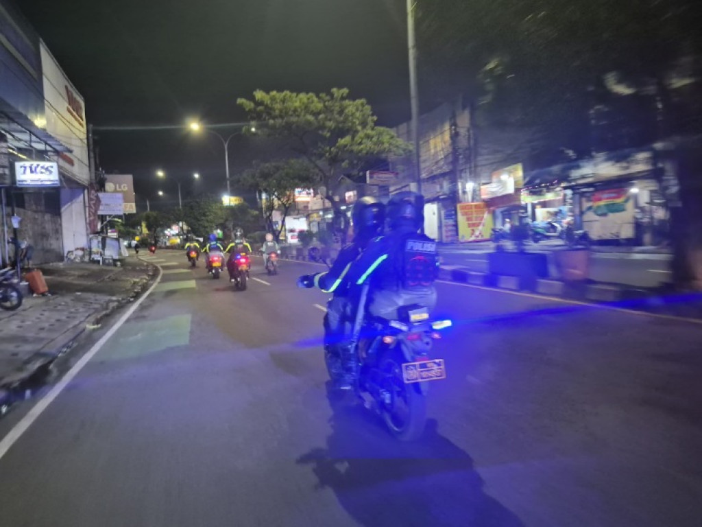 Kriminalitas Diantisipasi, Tim Presisi Polres Metro Depok Gencarkan Patroli Dini Hari