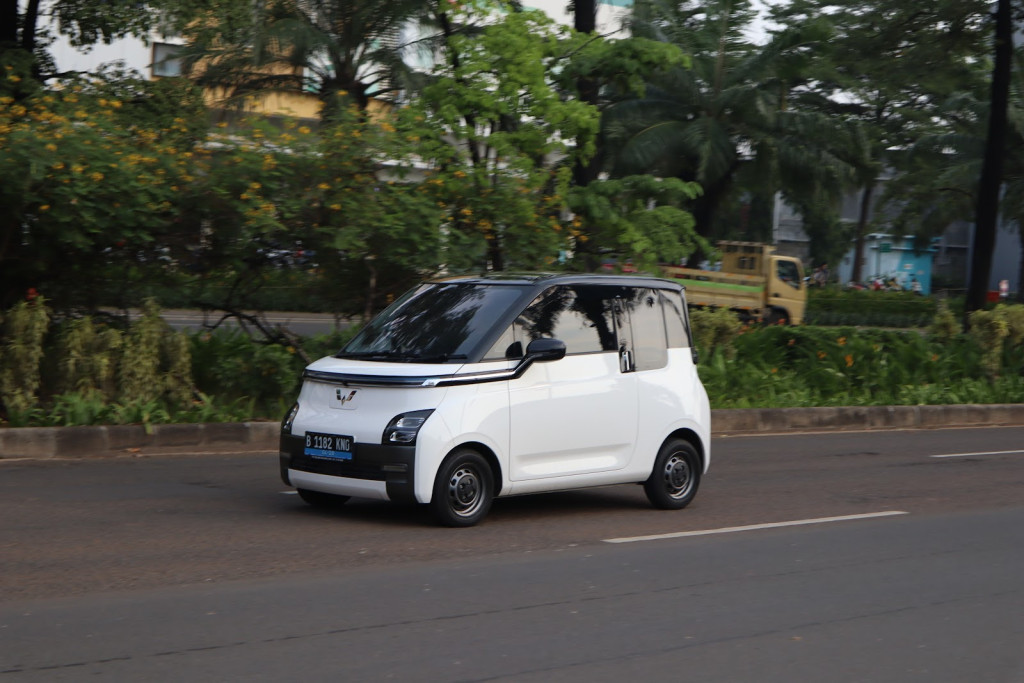 Mobil Listrik di Jakarta Tetap Bebas Pajak dan Ganjil Genap