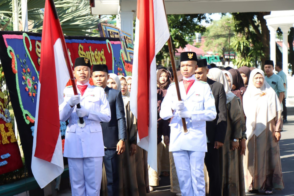 MTs dan MA Al-Ishlahiyah Binjai Gelar Pelepasan Siswa Tahun Ajaran 2025/2026