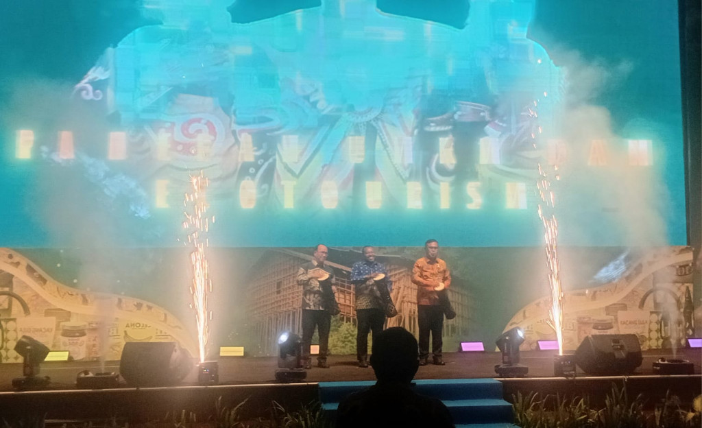 Opening Ceremony Torang Creative and Ecotourism Festival 2026 Digelar di Sorong