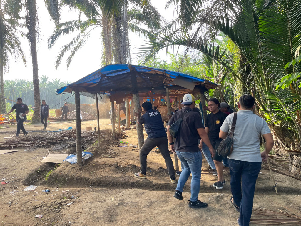 Operasi Berlanjut: Satresnarkoba Polres Binjai Musnahkan Barak Narkoba di Desa Perdamaian