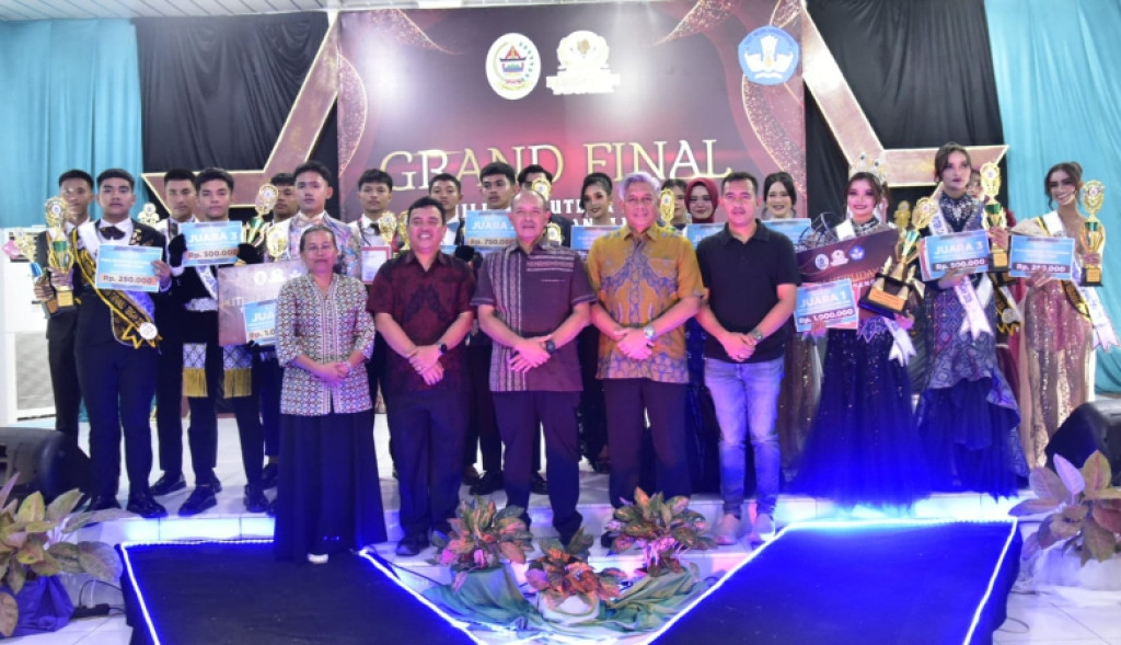 Pemkab Tapteng Kukuhkan Duta Budaya Melalui Grand Final Putra Putri Kebudayaan 2026