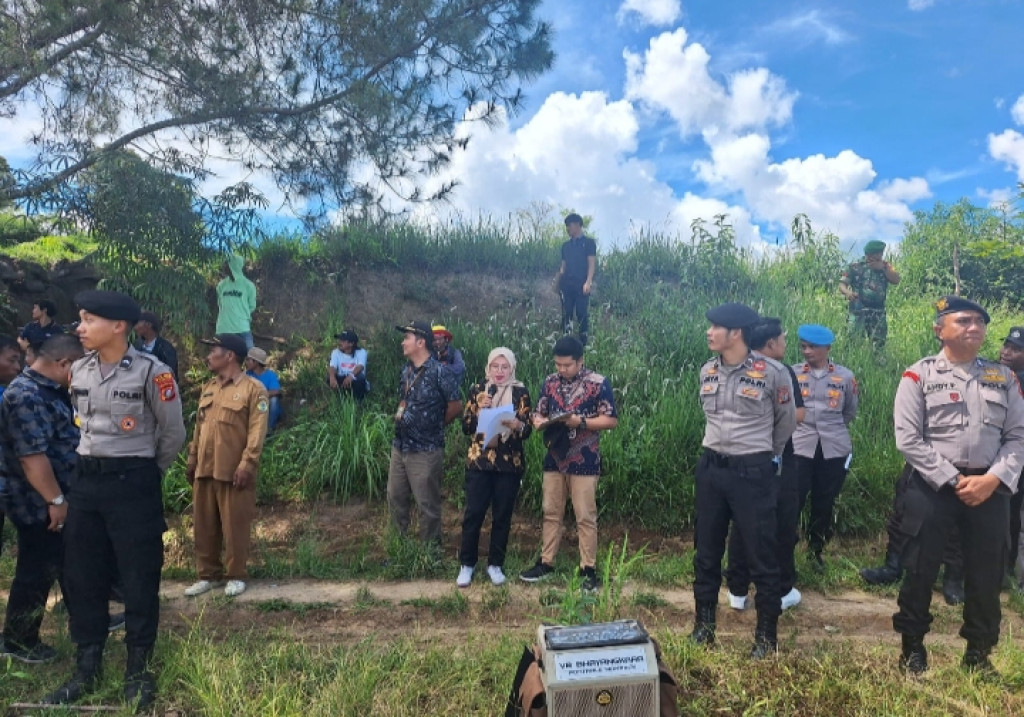 Pengadilan Negeri Balige laksanakan  Eksekusi Lahan di Dusun III Talun Bolon Huta Siparapat Desa Maduma