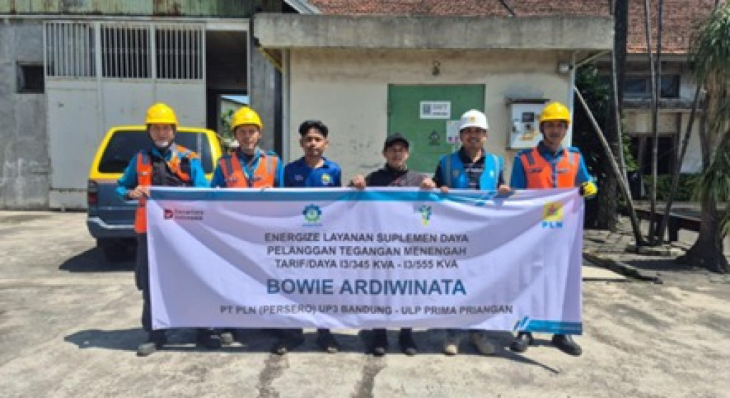 PLN Tambah Daya Industri Plastik di Bandung, Produktivitas CV Setia Prima Lestari Meningkat