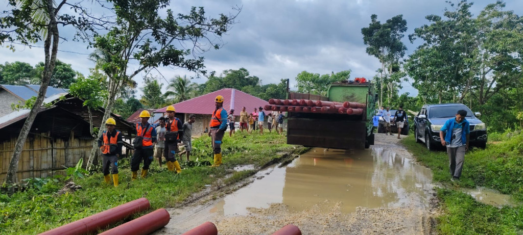 PLN UP3 Depok Turut Dukung Percepatan Listrik Desa di Nusa Tenggara Timur