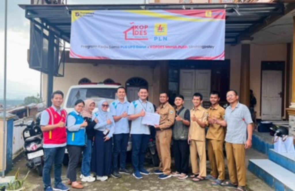 PLN UP3 Garut Jemput Bola, Warga Sindangpalay Kini Lebih Mudah Pasang Listrik Subsidi