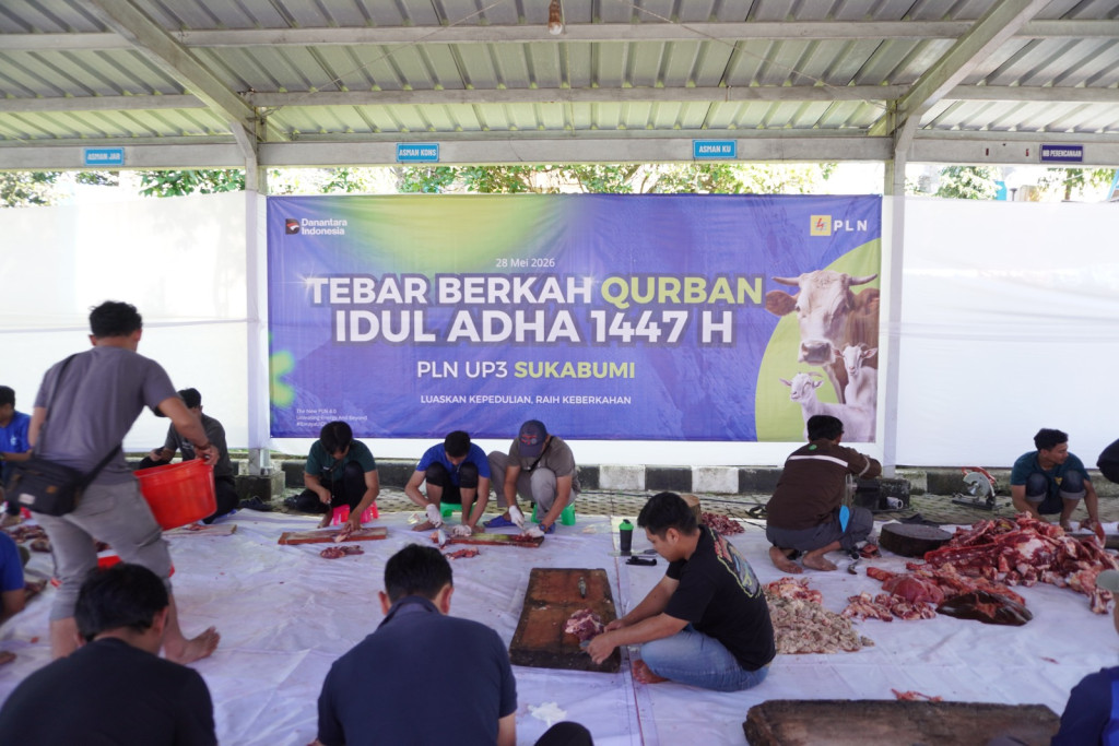 PLN UP3 Sukabumi Rayakan Idul Adha dengan Penyaluran Hewan Qurban bagi Masyarakat