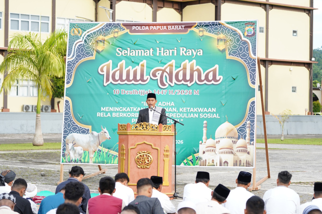 Polda Papua Barat Gelar Shalat Idul Adha 1447 H dan Distribusikan 47 Hewan Qurban