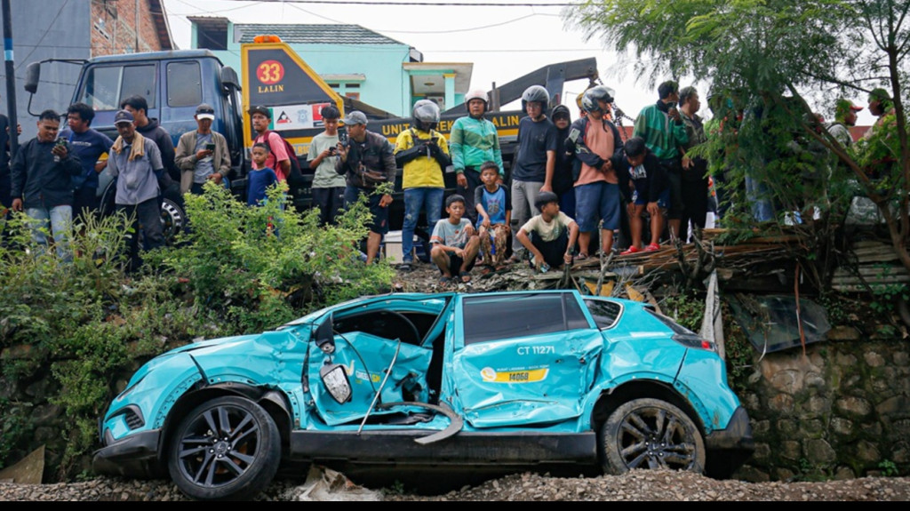 Polisi Ungkap Sopir Taksi Green SM Tertemper KRL di Bekasi Baru 3 Hari Kerja