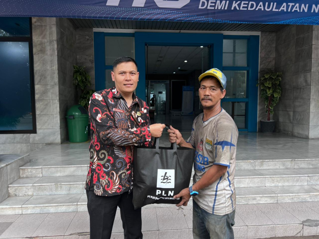 PLN UID Jawa Barat Dorong Budaya Berbagi dan Kepedulian Sosial