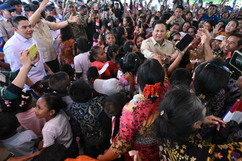 Presiden Prabowo Serahkan Perhatian bagi Kesehatan dan Pendidikan