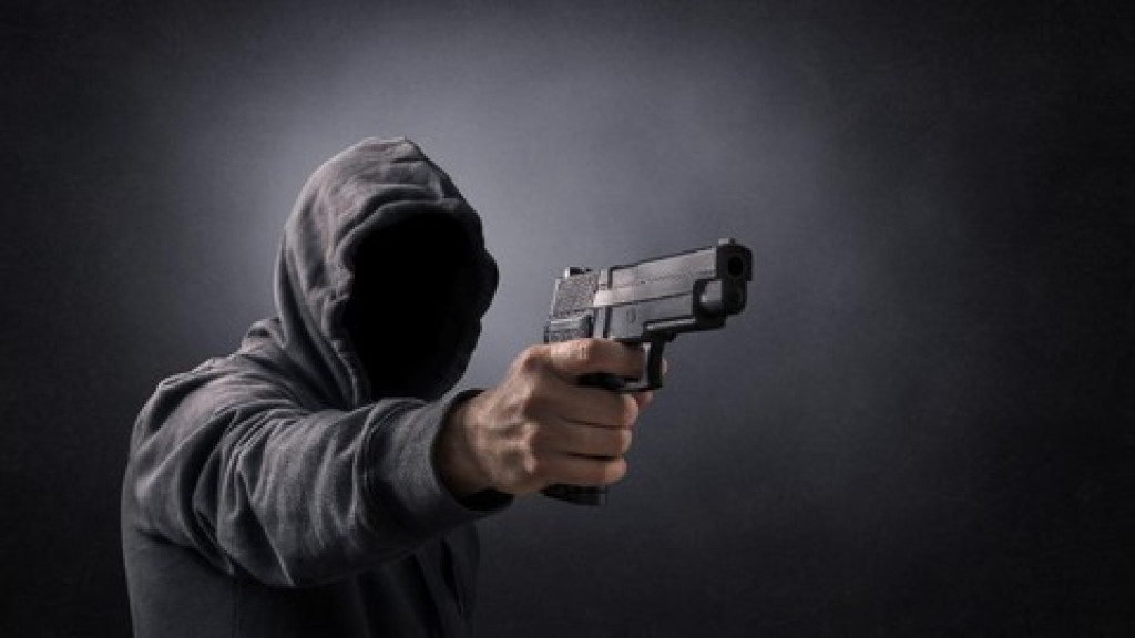 Pria Bersenjata Ditembak Secret Service, Gedung Putih Sempat Lockdown