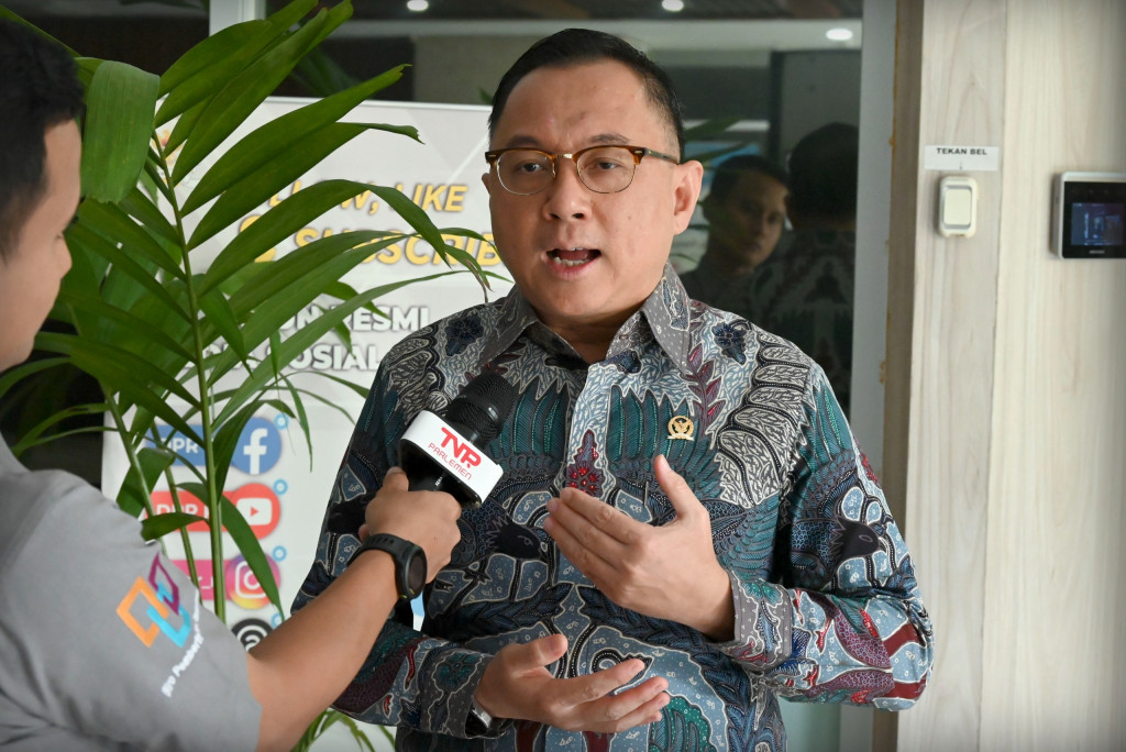 QRIS Semakin Mendunia, DPR Sebut Bukti Sistem Pembayaran Indonesia Kompetitif