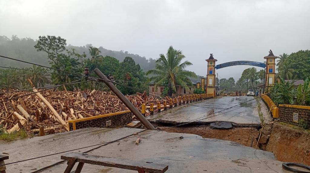 Rencana Induk Pascabencana Sumatra, DPR & Pemerintah Sepakati Anggaran Rp100,1 Triliun