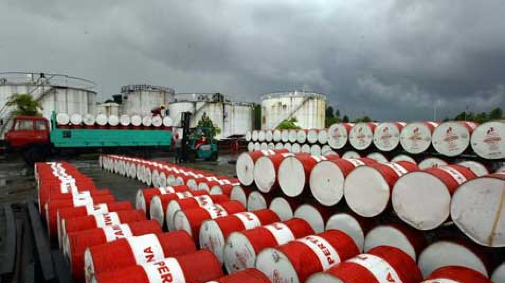 RI Masih Impor BBM Jenis Bensin 20 Kilo Liter/Tahun, Tapi Bukan dari Timur Tengah