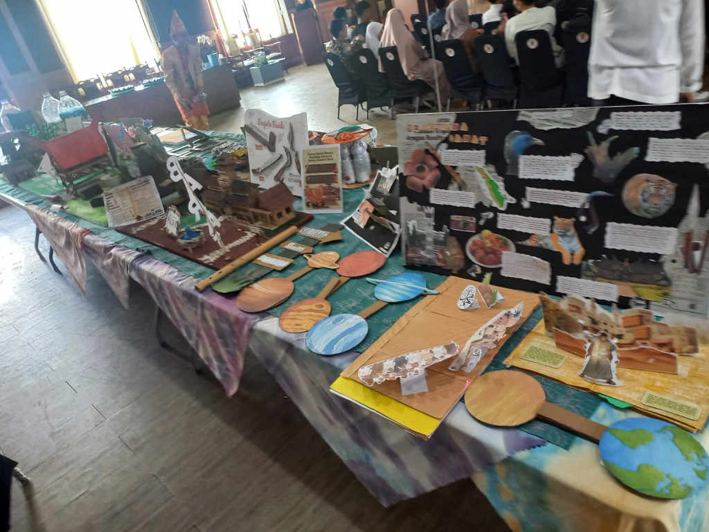 SMP Ar Rafi’ BHS Sumedang Gelar School Students Creativity Show dan Expo 2026