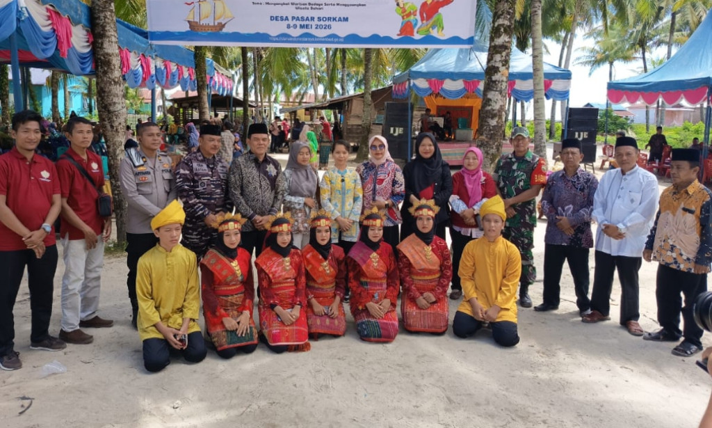 STPK Matauli Pandan Bersama Pemdes Pasar Sorkam Gelar Pestifal Maritim Syukuran Laut