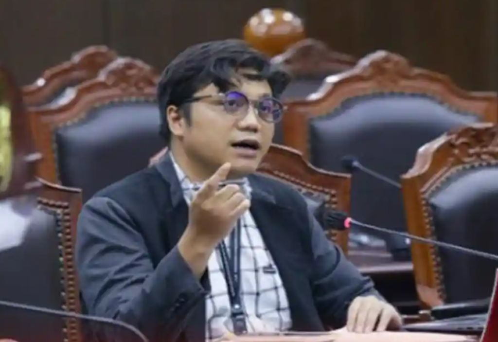 Suami Wajib Cari Nafkah Digugat ke MK, Aturan Istri Urus Rumah Dipersoalkan