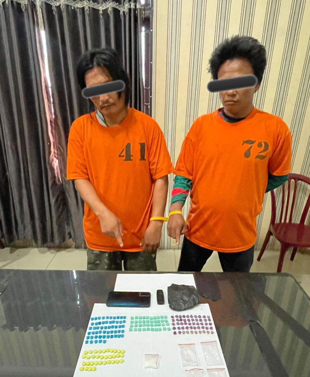 Transaksi Narkoba Waktu Subuh, Dua Pria Asal Medan Disergap Polisi Didepan BPK 366,Sita 179 Butir Ekstasi dan Sabu 4,36 Gram