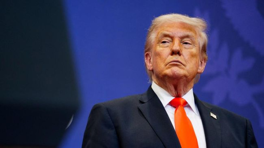 Trump Tuduh Paus Leo XIV Bahayakan Umat Katolik Gara-gara Iran