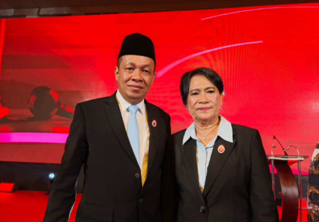 Waketum DPP Kongres Advokat Indonesia KRT Tohom Purba Ucapkan Selamat Atas Pengukuhan Guru Besar Prof Trubus Rahadiansah