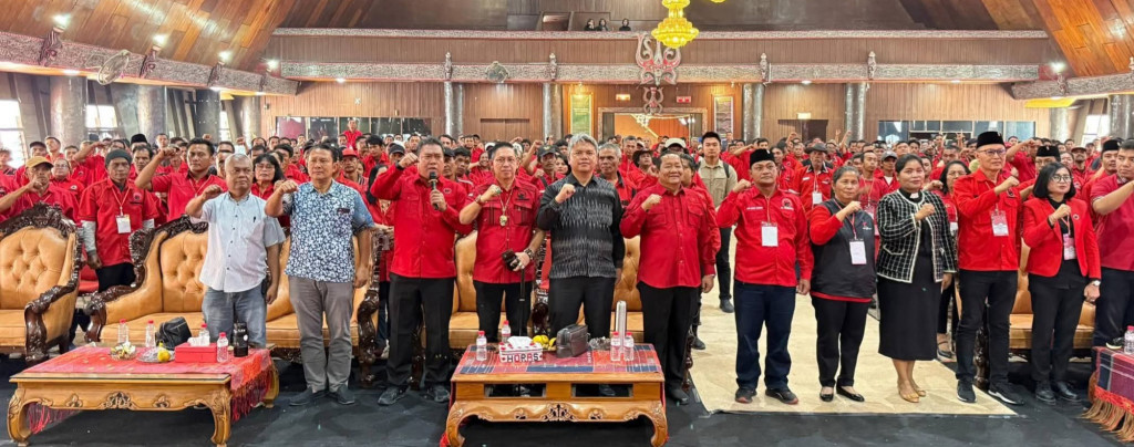 Wakil Bupati Tapanuli Utara Hadiri Musancab PDI Perjuangan Kabupaten Tapanuli Utara