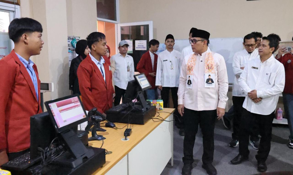 Wali Kota Arifin Pastikan Sekolah Swasta Gratis Berjalan Optimal, Siswa YP IPPI Tak Lagi Bayar Biaya Pendidikan