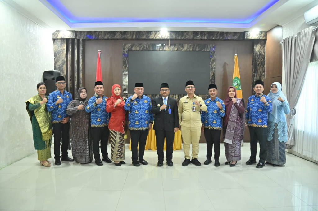 Wali Kota Padangsidimpuan Lantik 5 Pejabat Eselon II, Tekankan Integritas dan Pelayanan Publik