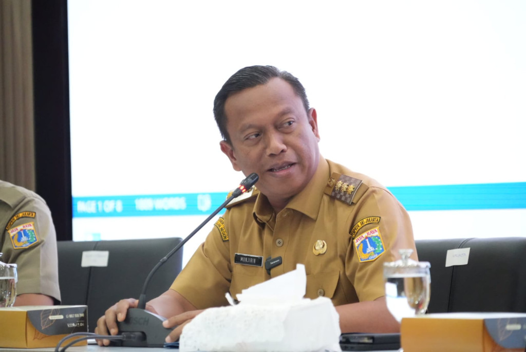 Walikota Munjirin Tegaskan Warga Jakarta Timur Wajib Mulai Pilah Sampah dari Rumah