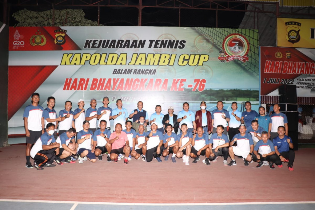 Kapolda Jambi Membuka Kejuaraan Tenis Kapolda Cup dalam Rangka Hari Bhayangkara ke-76