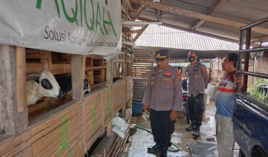 Pantau Kasus PMK, Kasat Binmas Koordinasi dengan Dinas Pertanian Kota Tasikmalaya