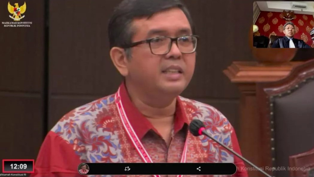 Mengkritisi Kebijakan Pemerintah di Sidang ILC ke-113