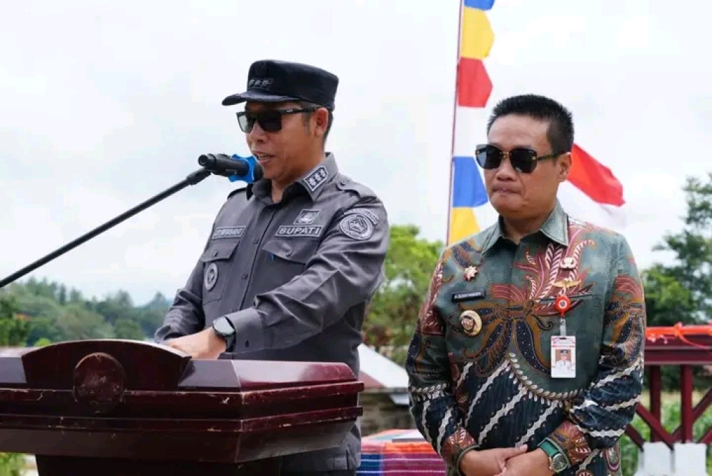 Pangdam I-BB Bersama Bupati Tapanuli Utara Resmikan Jembatan Siualuompu, Bukti Kolaborasi Pemerintah-TNI