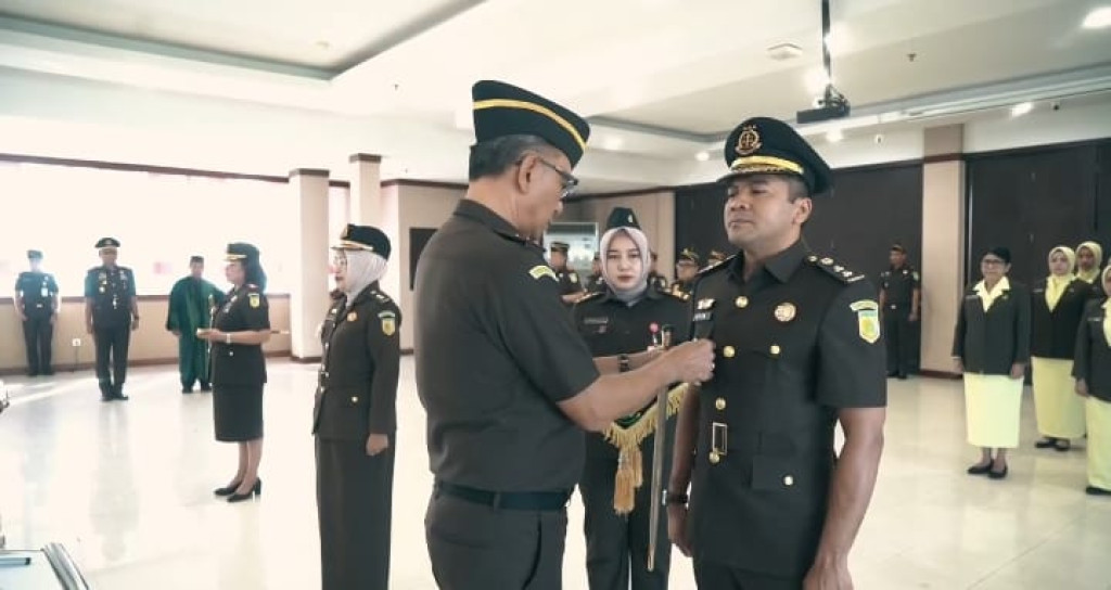 Kajati Sulsel Lantik Putra Sulteng Jadi Koordinator, Tegaskan Kejaksaan Sebagai Benteng Terakhir Penegakan Hukum