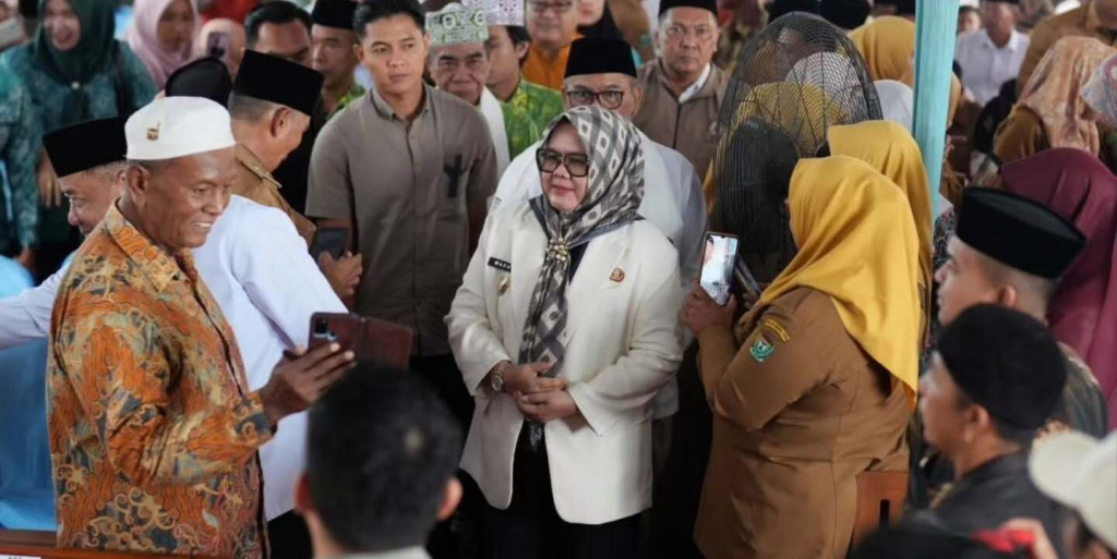 90 Santri Ponpes Al-Ittifaqiah Diwisuda, Plt Bupati Muara Enim Minta Jadi Agen Perubahan Umat