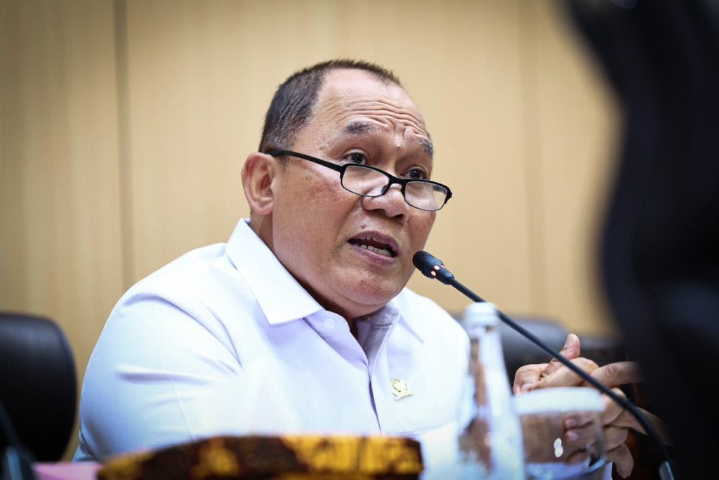Bambang Haryo Soroti Ketergantungan Masyarakat pada AMDK akibat Layanan Air Publik yang Belum Optimal