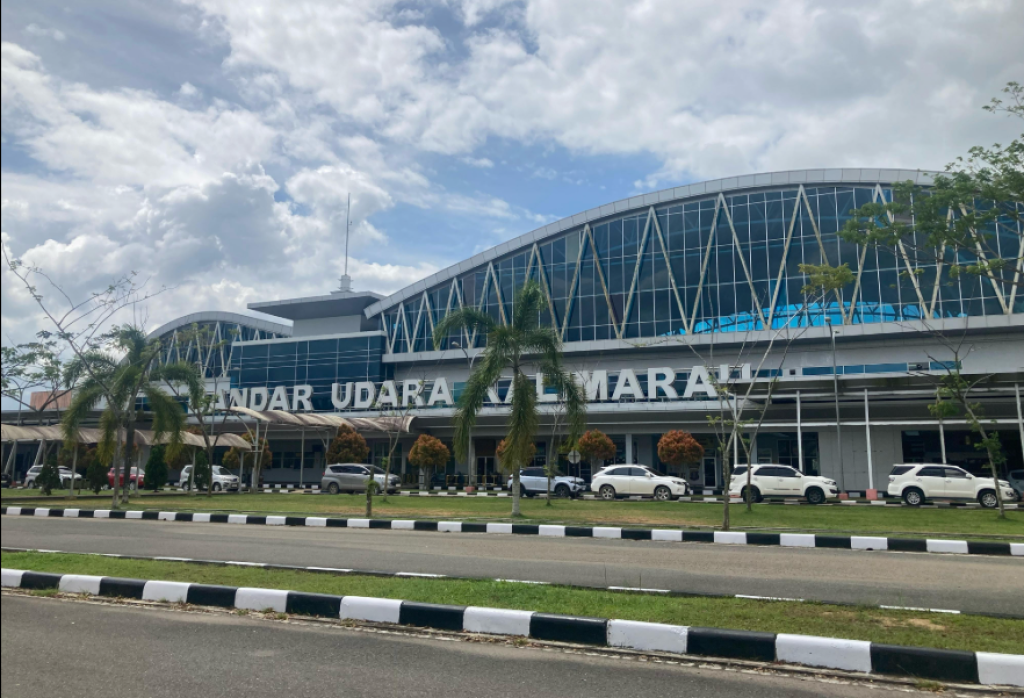 Bandara Kalimarau Berau Jadi Etalase Energi Hijau Lewat PLTS 495 KWP