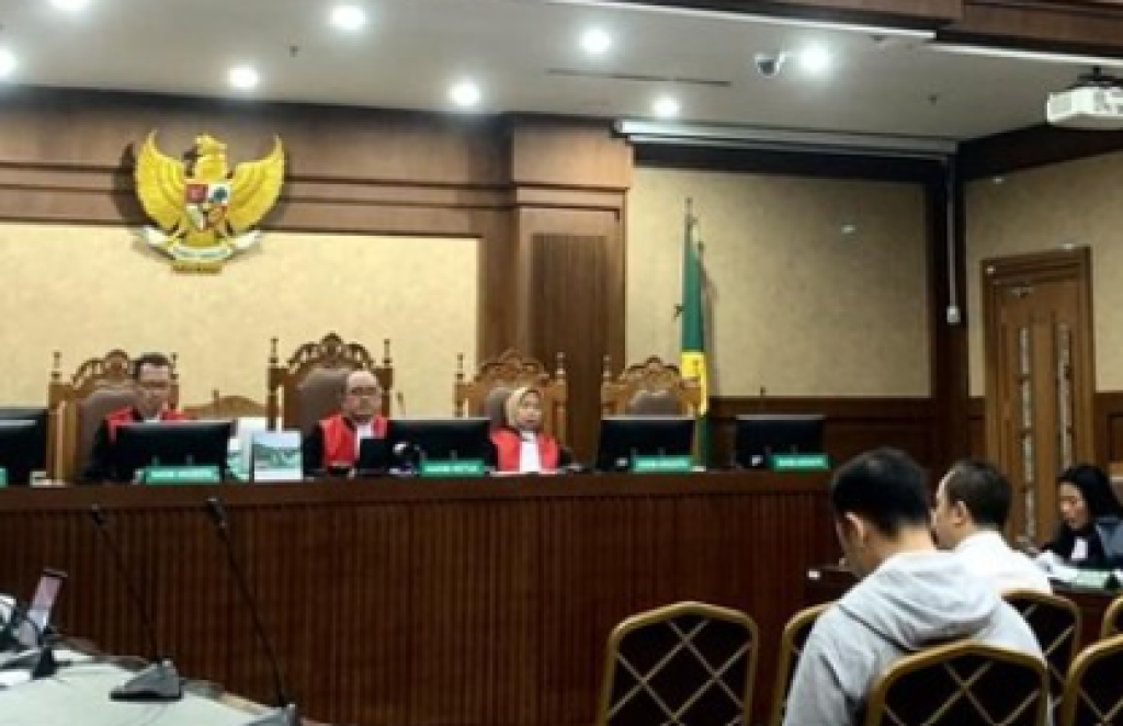 Bukan Cuma Uang, Sidang Suap Bea Cukai Ungkap Fasilitas Karaoke Rp40 Juta