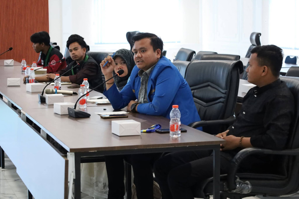 Bupati Mandailing Natal Diskusi dengan Mahasiswa, Cegah Mis Informasi Program Pemkab Madina