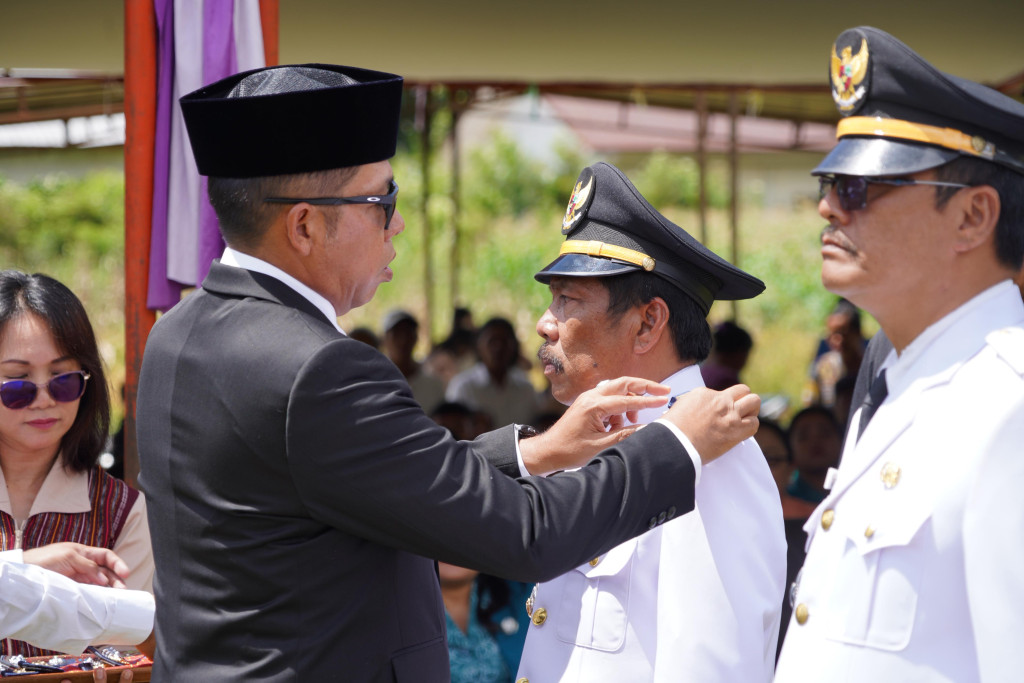 Bupati Tapanuli Utara Lantik 23 Pejabat di Lingkungan Pemerintah Kabupaten Tapanuli Utara.