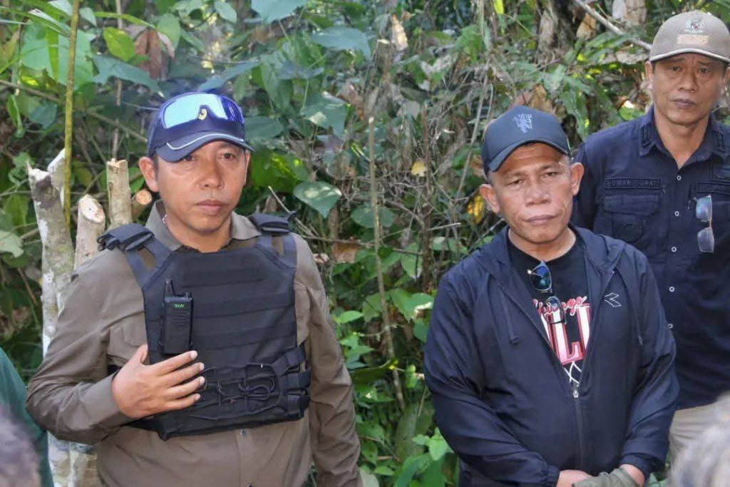 Bupati Tapanuli Utara Tinjau Ruas Jalan Perbatasan Dengan Tapteng, Harapkan Percepatan Pembangunan Akses Penghubung Antar Wilayah ‎