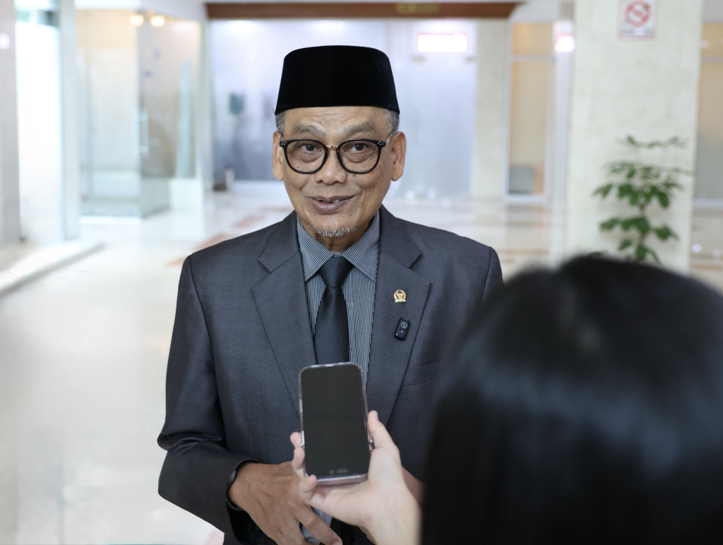 DPR Dalami Penyebab 60 Ribu Calon Mahasiswa Lolos PTN Tak Daftar Ulang, UKT Jadi Sorotan