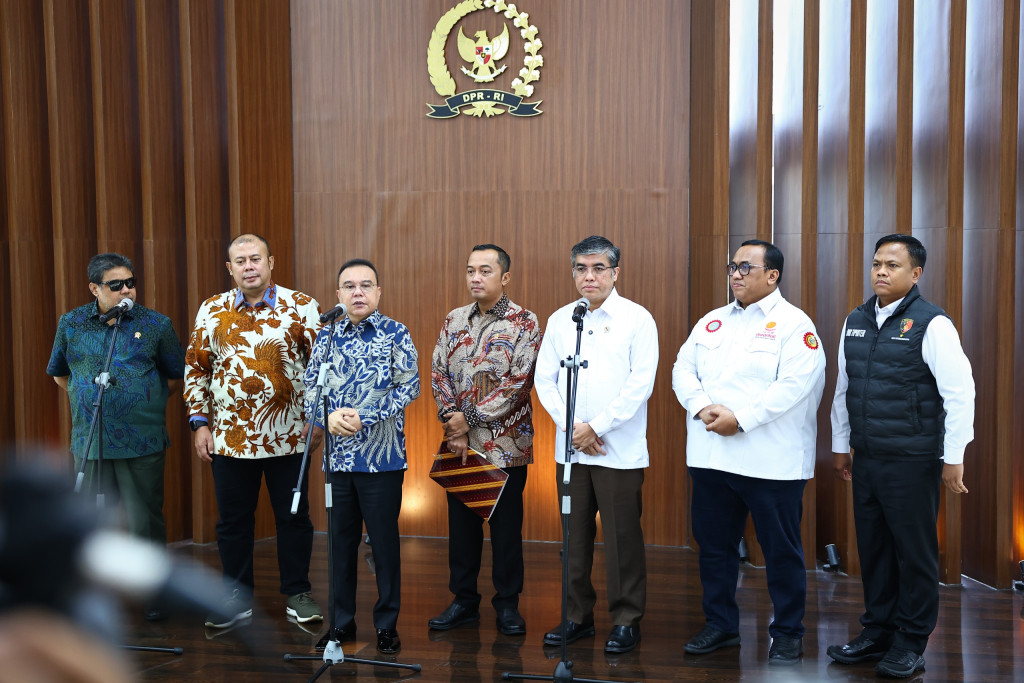 DPR dan Pemerintah Bentuk Satgas Mitigasi PHK, Antisipasi Ancaman 55 Ribu Pekerja Terdampak