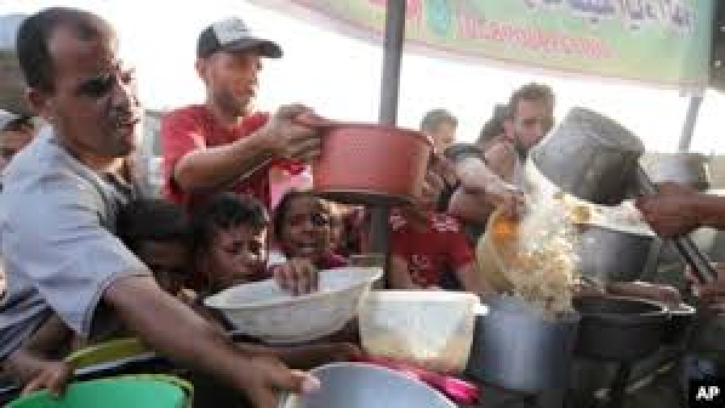 Dukung Rakyat Palestina, Arab Saudi Kirim 25.000 Porsi Makanan ke Gaza